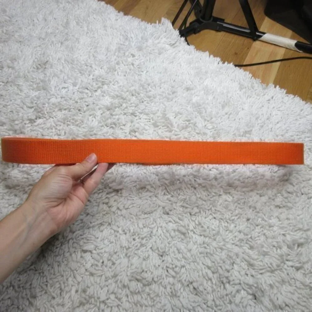 American Eagle orange web‎ belt